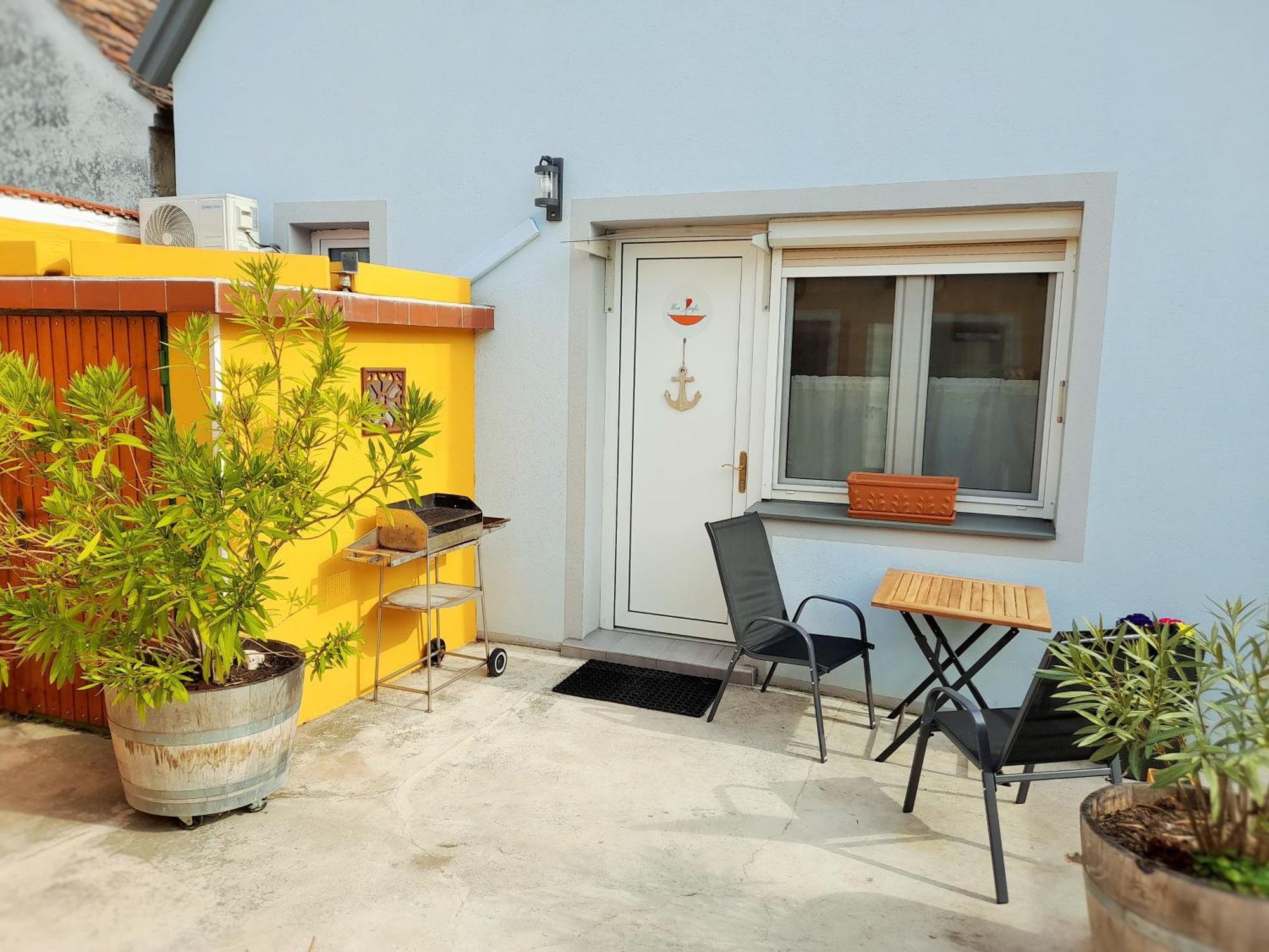 Appartement Blue Dinghi Moerbisch Am See Exterior photo